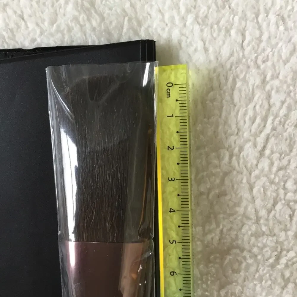 Shiseido Black Handle with Rose Metallic Ferrule Face Brush - Picture 16 of 16